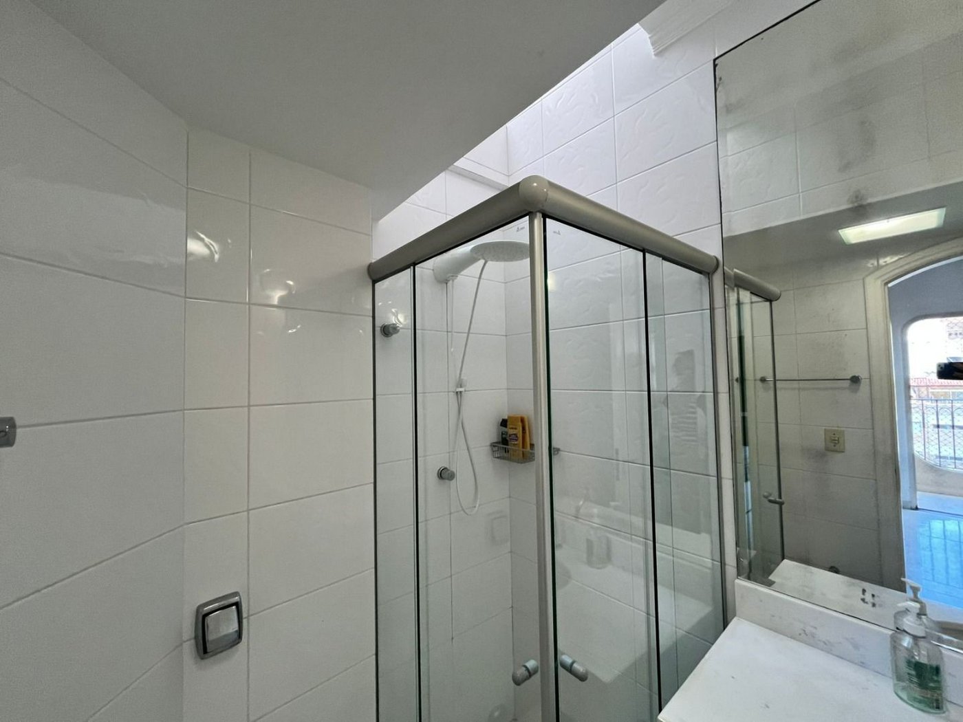 Apartamento com 3 dormitórios à venda, 120 m² por R$ 930.000,00 - Balneário Cidade Atlântica - Guarujá/SP