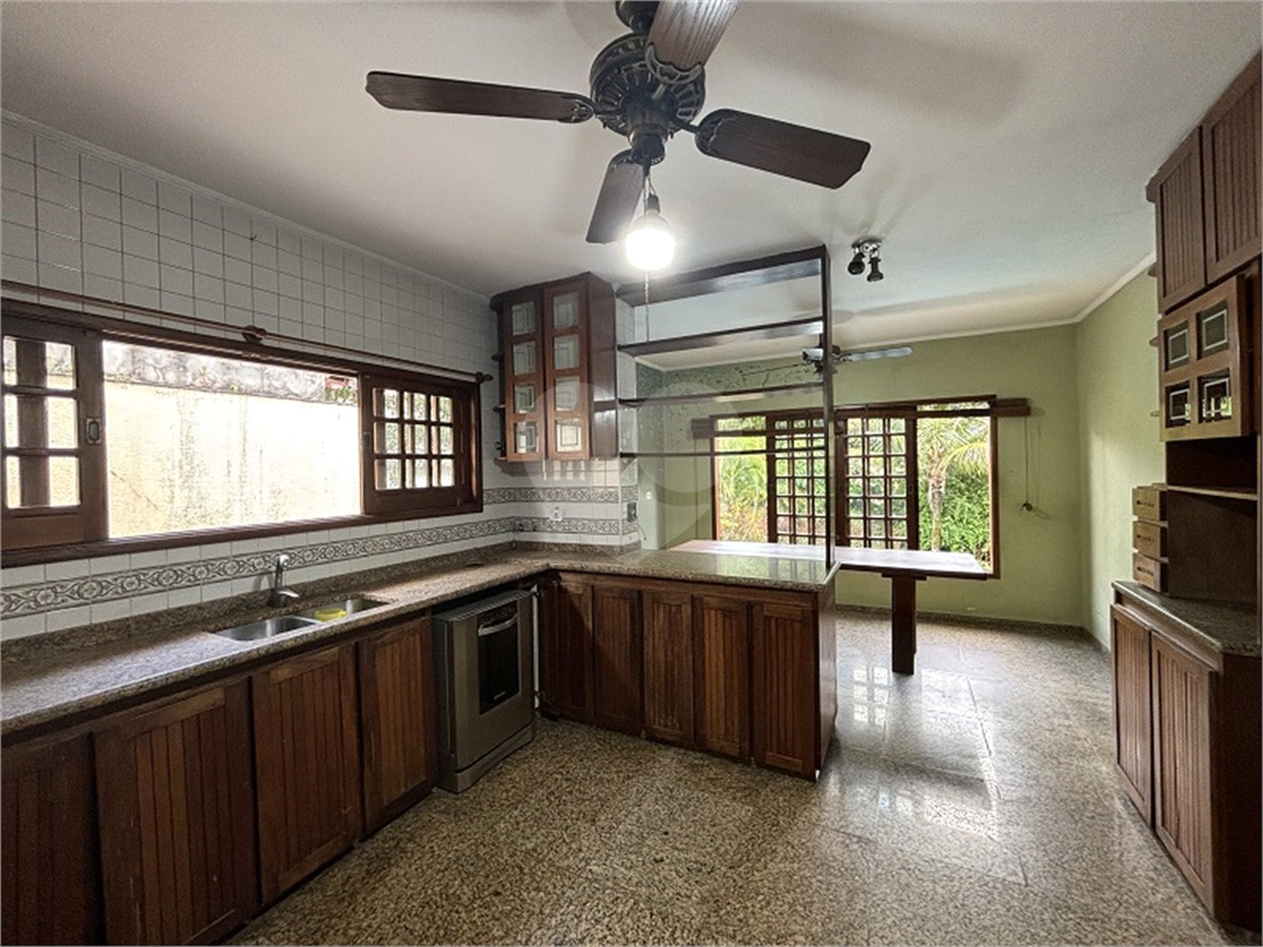 Casa à venda com 4 suítes em Tremembé, São Paulo, SP