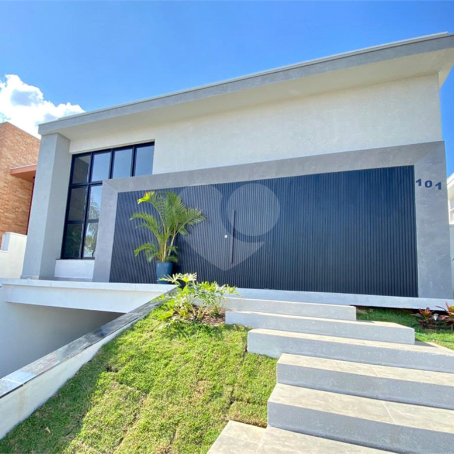 Casa à venda com 4 suítes no condomínio Jardim Vila Paradiso, Indaiatuba - SP