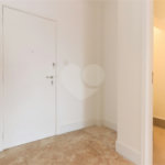 Apartamento à venda com 3 quartos, sendo 1 suíte,  em Santa Cecília, São Paulo, SP