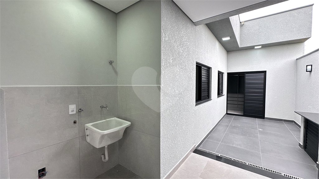 Casa à venda com 3 quartos, sendo 1 suíte, em Jardim Bom Sucesso, Indaiatuba, SP