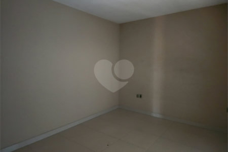 Casa à venda com 2 quartos em Vila Santa Maria (vila Xavier), Araraquara, SP
