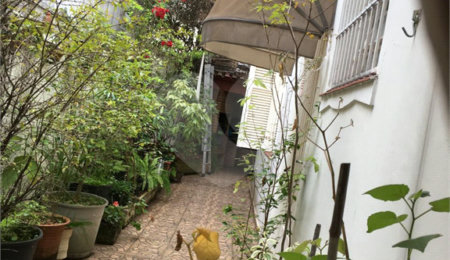 Sobrado à venda com 3 quartos em Aclimação, São Paulo, SP