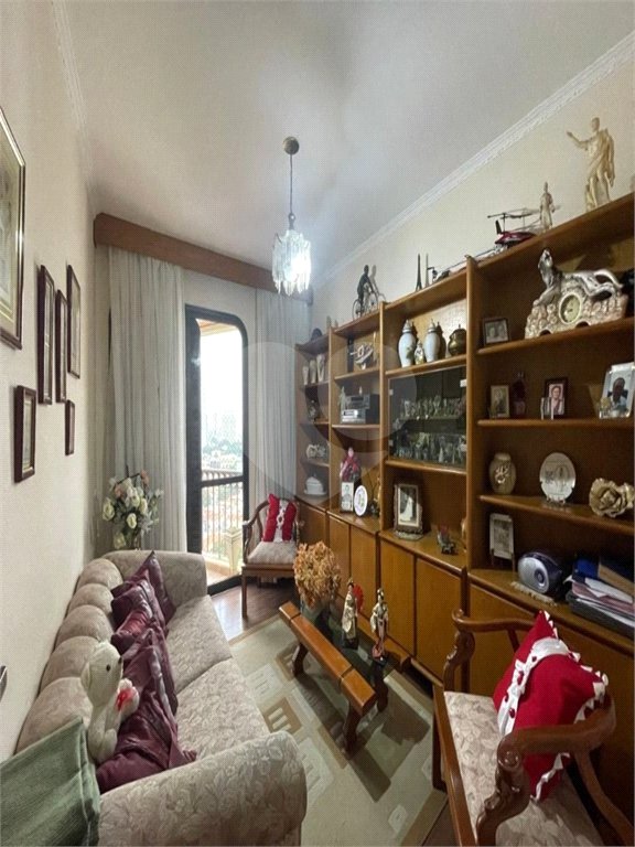 Apartamento para alugar com 4 quartos, sendo 3 suítes,  em Vila Gomes Cardim, São Paulo, SP
