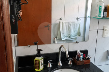 Sobrado à venda com 3 quartos, sendo 1 suíte,  em Jardim Olympia, São Paulo, SP