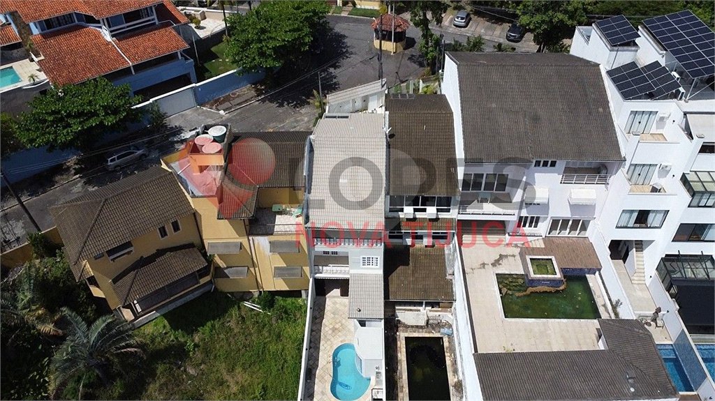 Casa de Vila à venda com 3 quartos, sendo 1 suíte, em Freguesia (jacarepaguá), Rio de Janeiro, RJ