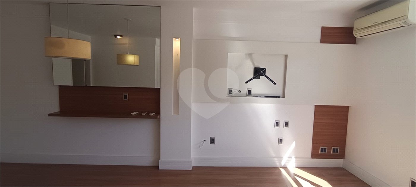 Apartamento à venda com 3 quartos, sendo 1 suíte, em Botafogo, Rio de Janeiro, RJ