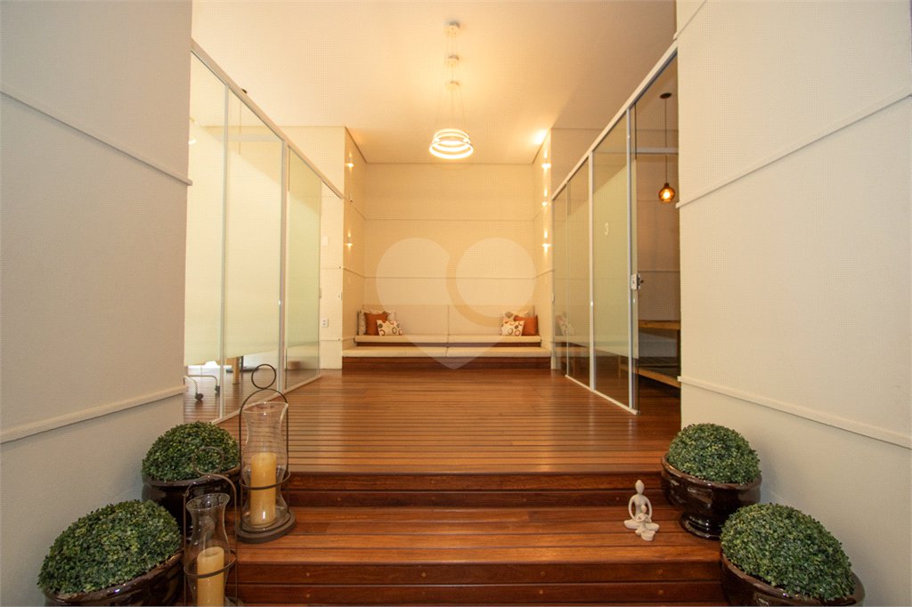 Apartamento à venda com 4 quartos, sendo 3 suítes,  em Vila Romana, São Paulo, SP
