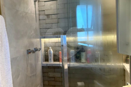 Apartamento à venda com 3 quartos, sendo 1 suíte, em Vila Anastácio, São Paulo, SP