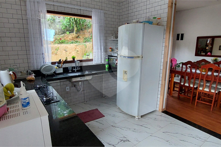 Casa à venda com 2 quartos no condomínio Sausalito, Mairiporã - SP