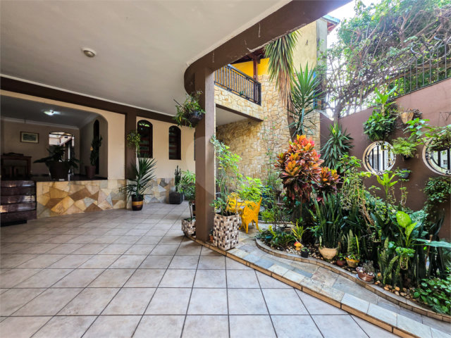 Casa à venda com 4 quartos, sendo 1 suíte,  em Sapopemba, São Paulo, SP