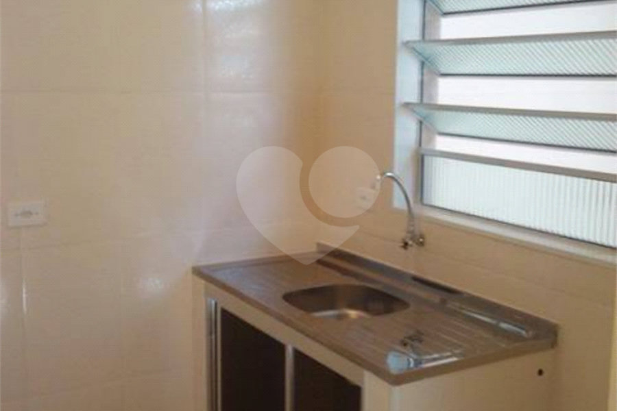 Prédio à venda com 1 quarto em Jaraguá, São Paulo, SP