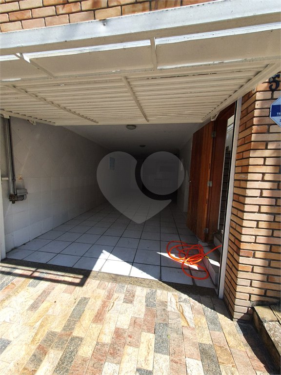Sobrado à venda com 4 quartos, sendo 2 suítes,  em Santana, São Paulo, SP