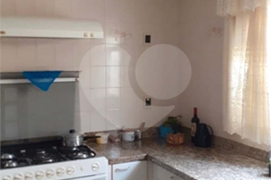Sobrado à venda com 3 suítes em Jardim Vila Galvão, Guarulhos, SP