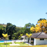 Casa à venda com 3 quartos, sendo 1 suíte, no condomínio Alpes Douro, Bom Jesus dos Perdões - SP