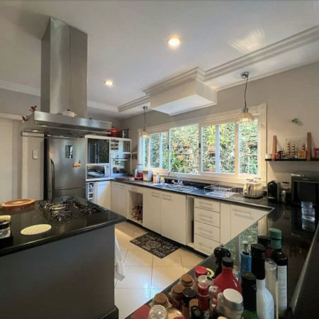 Casa à venda com 4 suítes em Vila Santo Antônio, Cotia, SP