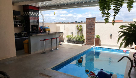 Casa à venda com 3 quartos, sendo 1 suíte,  no condomínio Horto Florestal Iii, Sorocaba - SP