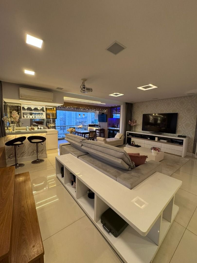Apartamento com 3 dormitórios à venda, 200 m² por R$ 3.180.000,00 - Ponta da Praia - Santos/SP