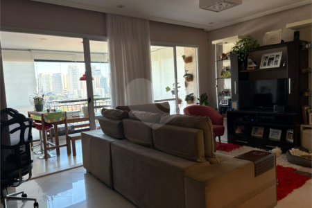 Apartamento à venda com 3 quartos, sendo 1 suíte, em Vila Guarani (z Sul), São Paulo, SP