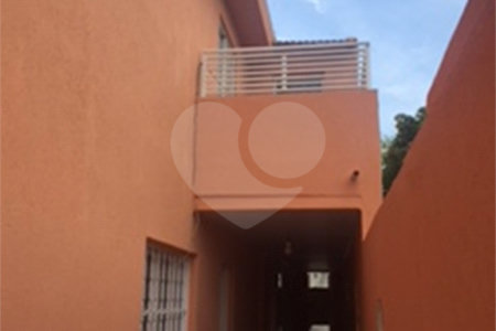 Sobrado à venda com 6 quartos, sendo 4 suítes,  em Jardim Ester, São Paulo, SP