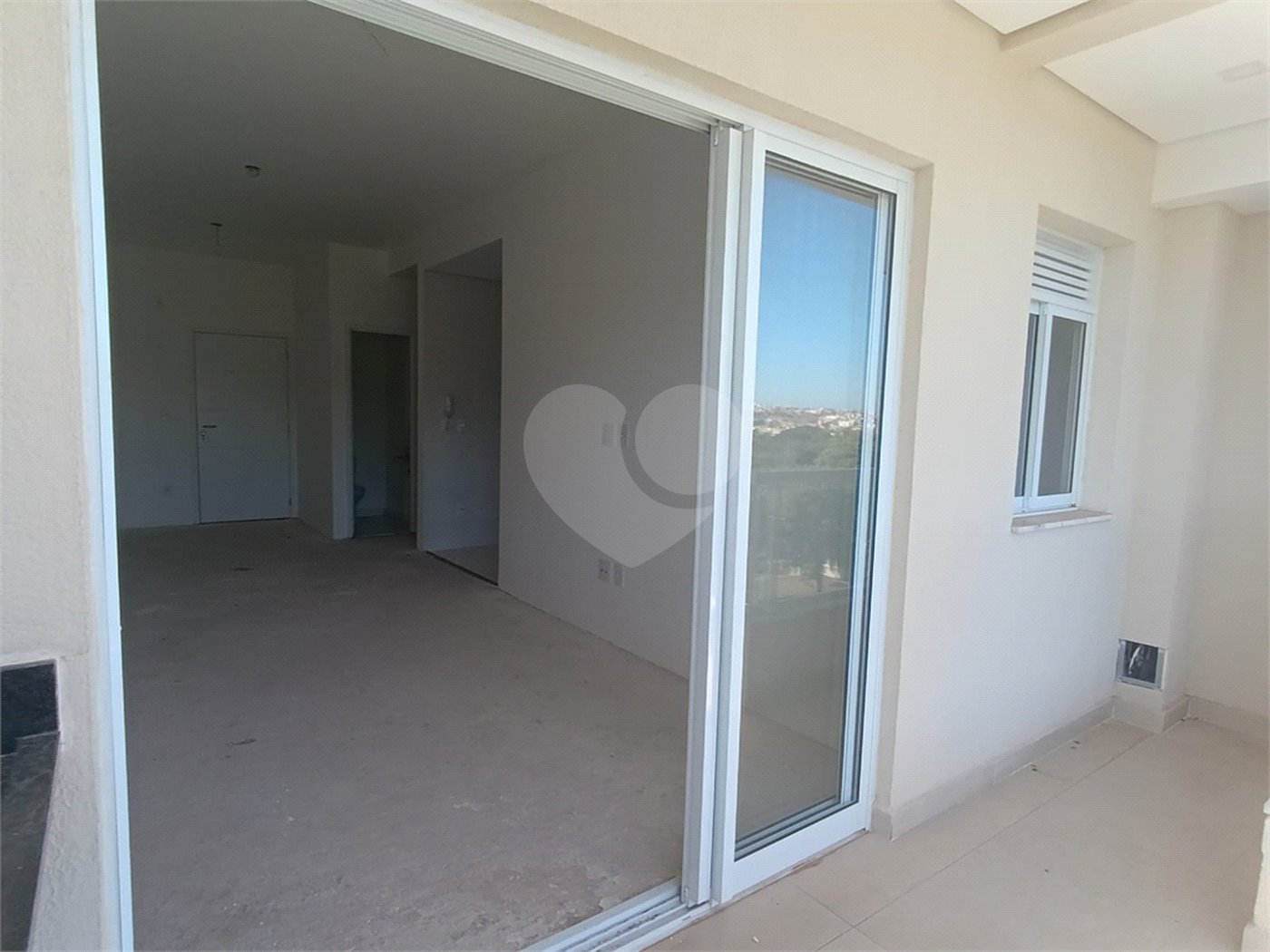 Apartamento à venda com 3 quartos, sendo 1 suíte, em Chácara Belvedere, Indaiatuba, SP