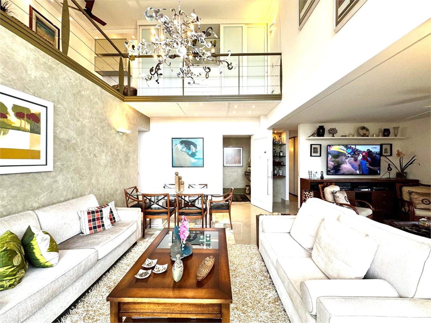 Apartamento à venda com 2 suítes em Parque do Morumbi, São Paulo, SP