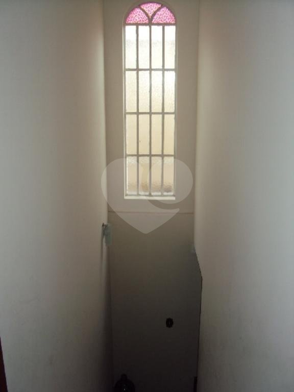 Sobrado à venda com 3 quartos, sendo 1 suíte,  em Jardim Pinheiros, São Paulo, SP