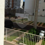 Apartamento no Condomínio Parque dos Manacás