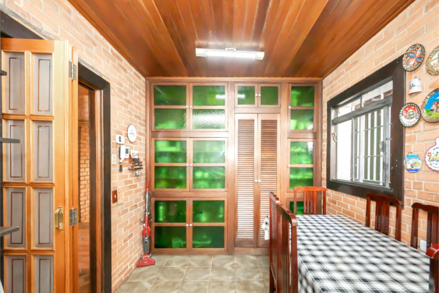 Casa à venda com 4 quartos, sendo 1 suíte, em Jabaquara, São Paulo, SP