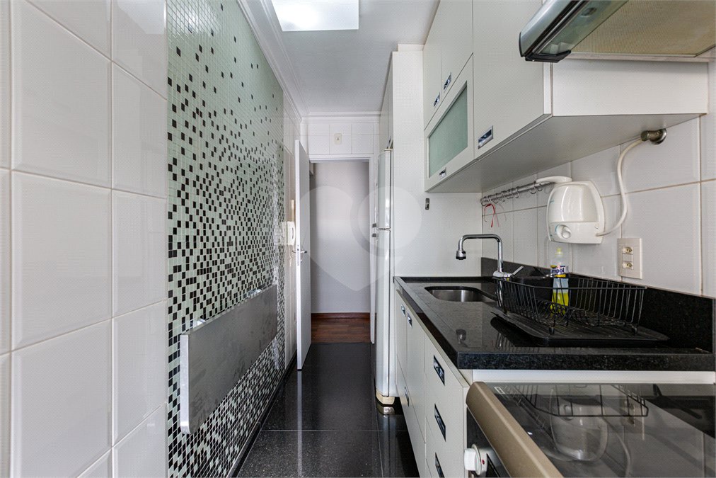 Apartamento para alugar com 2 quartos, sendo 1 suíte, em Cerqueira César, São Paulo, SP