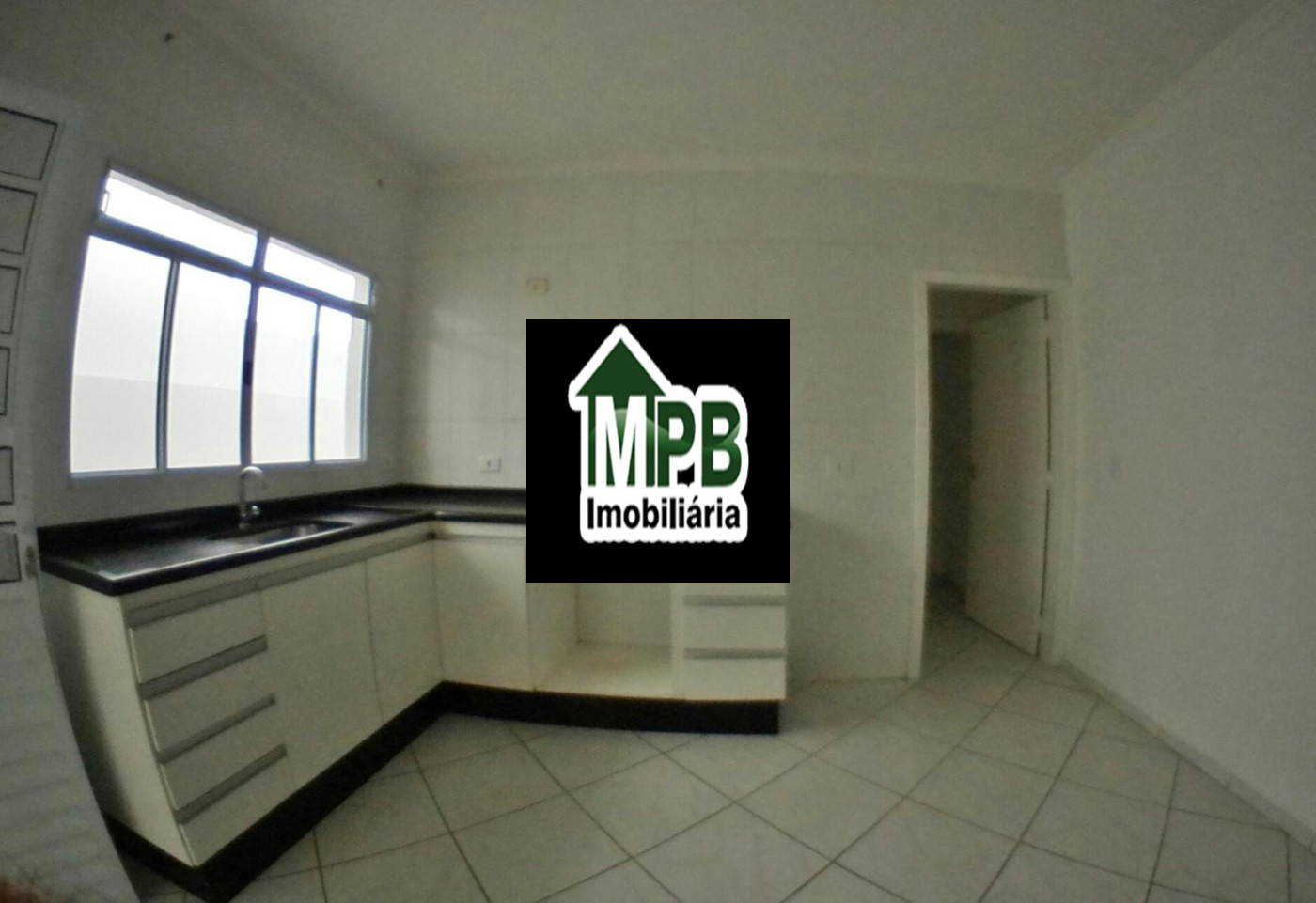 Casa à venda com 2 quartos, sendo 1 suíte, no condomínio Residencial Villaggio Victória, Sorocaba - SP