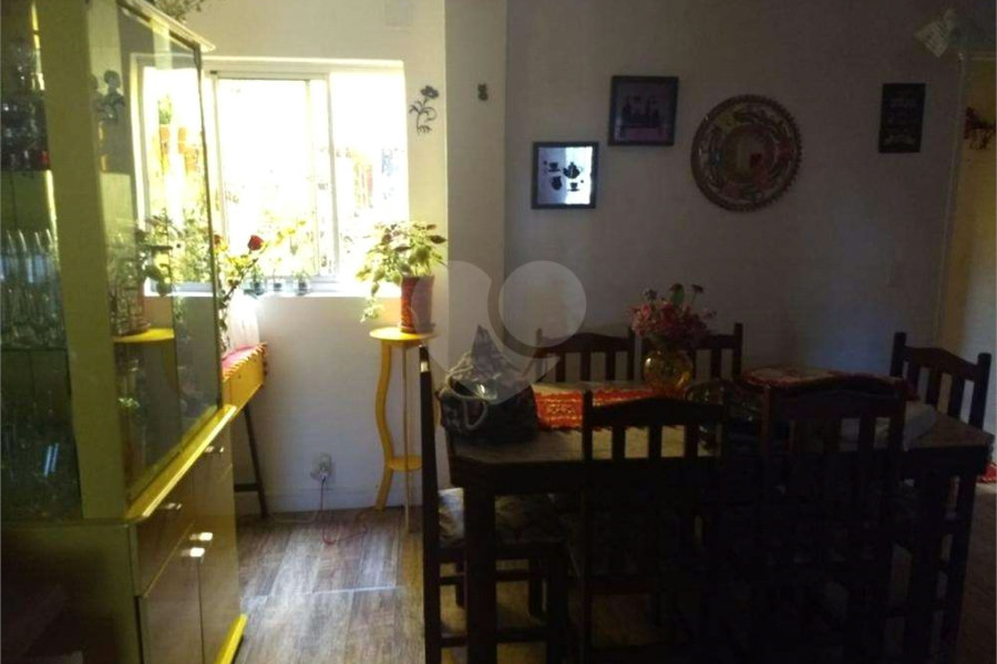 Sobrado à venda com 2 quartos, sendo 1 suíte, em Carandiru, São Paulo, SP