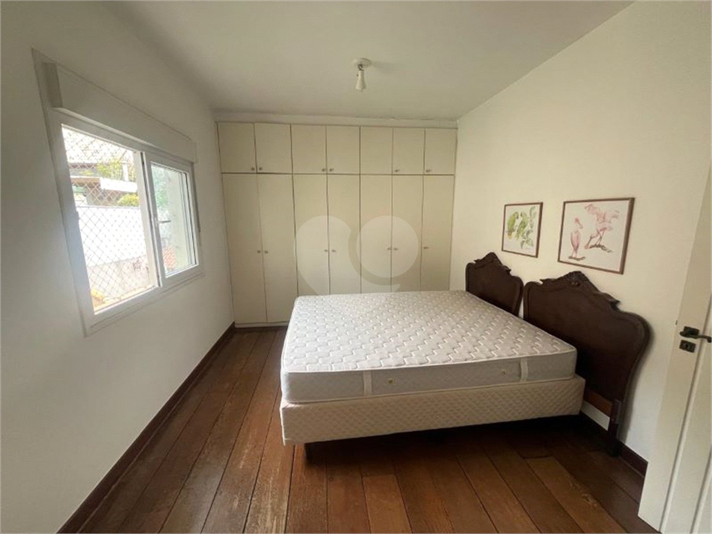 Casa à venda com 4 quartos, sendo 2 suítes,  em Vila Inah, São Paulo, SP