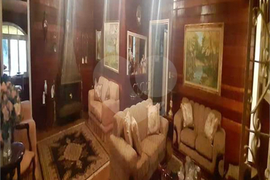 Casa Térrea à venda com 3 quartos, sendo 1 suíte, em Roseira, Mairiporã, SP