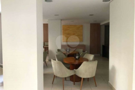 Apartamento à venda com 3 quartos, sendo 1 suíte,  em Jardim Brasil (zona Sul), São Paulo, SP