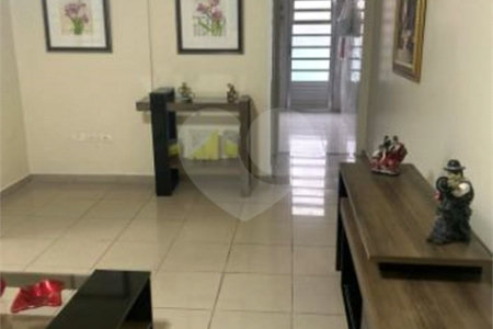 Sobrado à venda com 2 quartos em Vila Aurora (zona Norte), São Paulo, SP