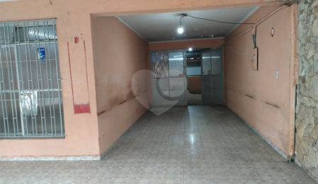 Casa Térrea à venda com 3 quartos em Vila Mariza Mazzei, São Paulo, SP