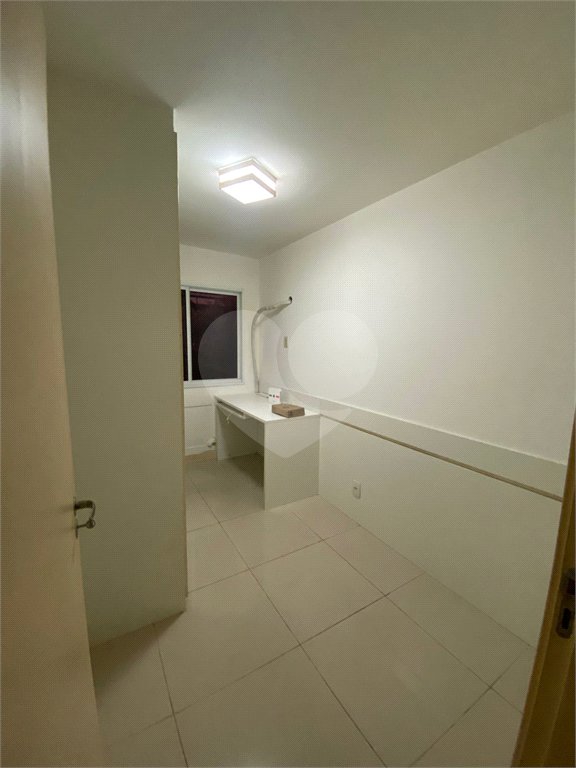 Apartamento à venda com 3 quartos, sendo 1 suíte, em Campo Grande, Rio de Janeiro, RJ