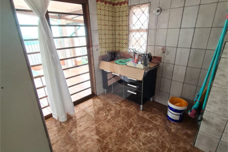 Casa à venda com 6 quartos em Vila dos Remédios, São Paulo, SP