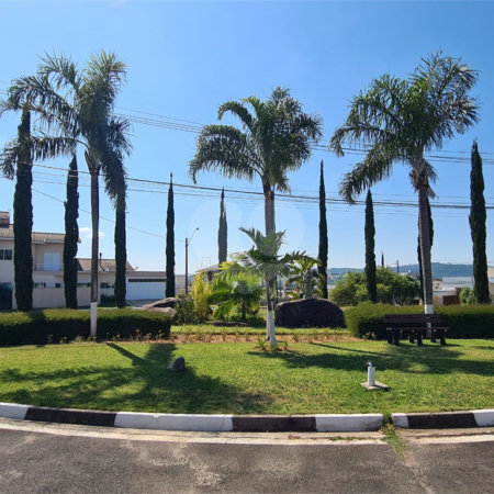 Terreno à venda no condomínio Terras de São Francisco, Vinhedo - SP