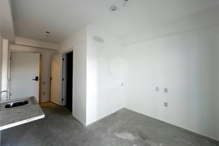 Apartamento à venda com 1 quarto em Jardim das Acácias, São Paulo, SP