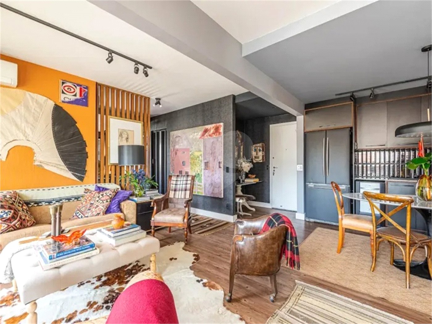 Apartamento à venda com 3 quartos, sendo 1 suíte, em Vila Buarque, São Paulo, SP