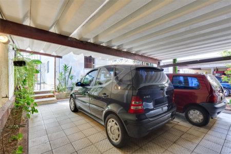 Casa de Vila à venda com 4 quartos, sendo 3 suítes,  em Alto da Boa Vista, São Paulo, SP