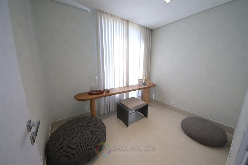 Casa à venda com 4 suítes no condomínio Villa dos Pinheiros, Indaiatuba - SP