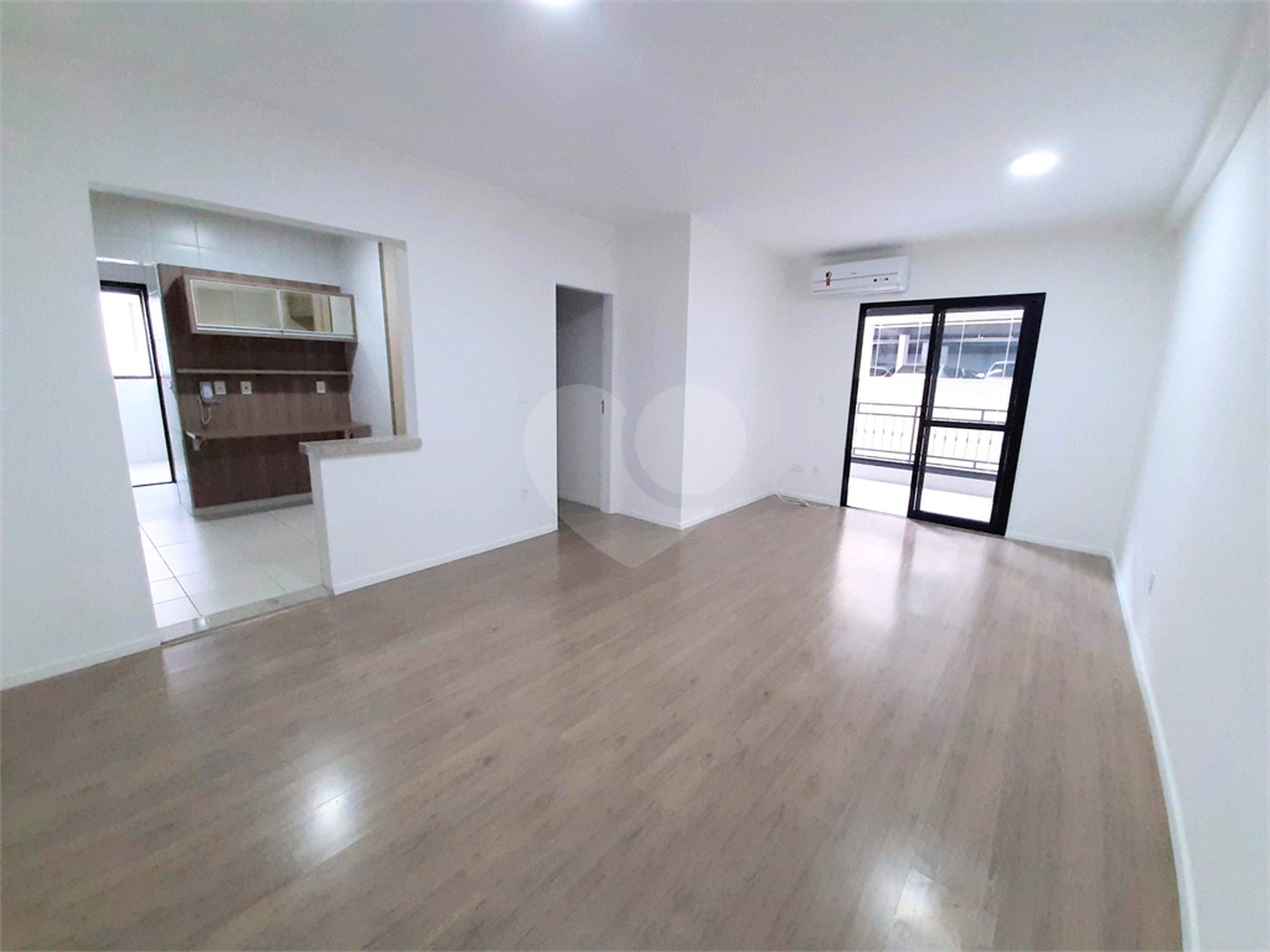 Apartamento à venda ou para alugar com 3 quartos, sendo 1 suíte, em Vista Alegre, Vinhedo, SP