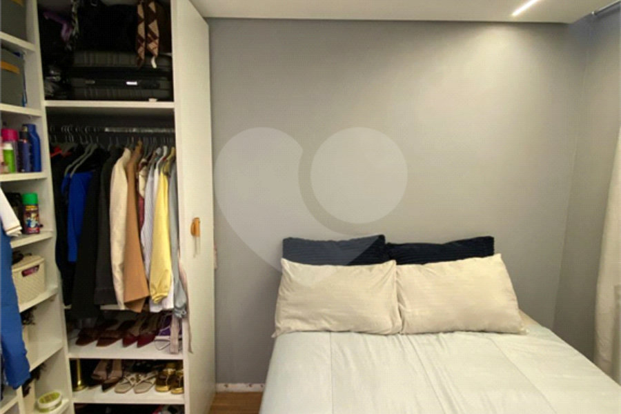 Apartamento à venda com 2 quartos em Horto, São Paulo, SP