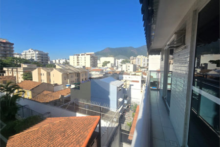 Apartamento à venda com 2 quartos, sendo 1 suíte, em Tijuca, Rio de Janeiro, RJ