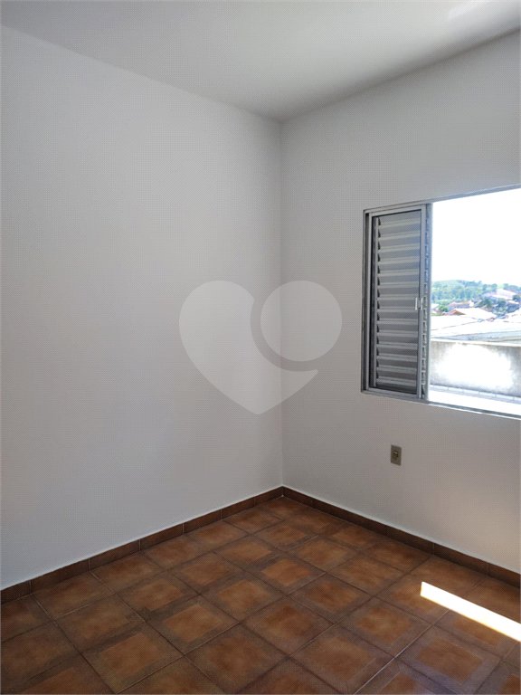 Casa à venda com 3 quartos, sendo 1 suíte,  em Jardim Cintia, Mogi das Cruzes, SP