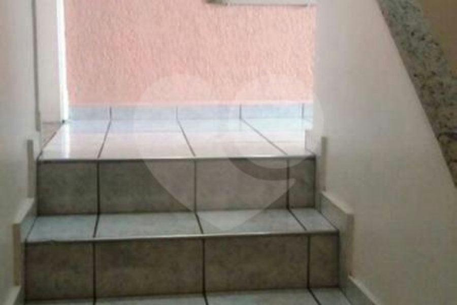 Sobrado à venda com 2 quartos, sendo 1 suíte, em Santana, São Paulo, SP