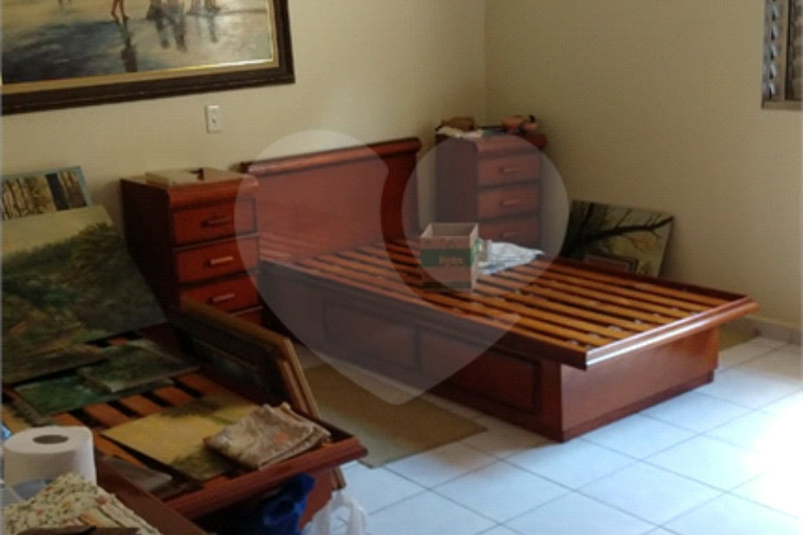 Sobrado à venda com 2 quartos em Tremembé, São Paulo, SP